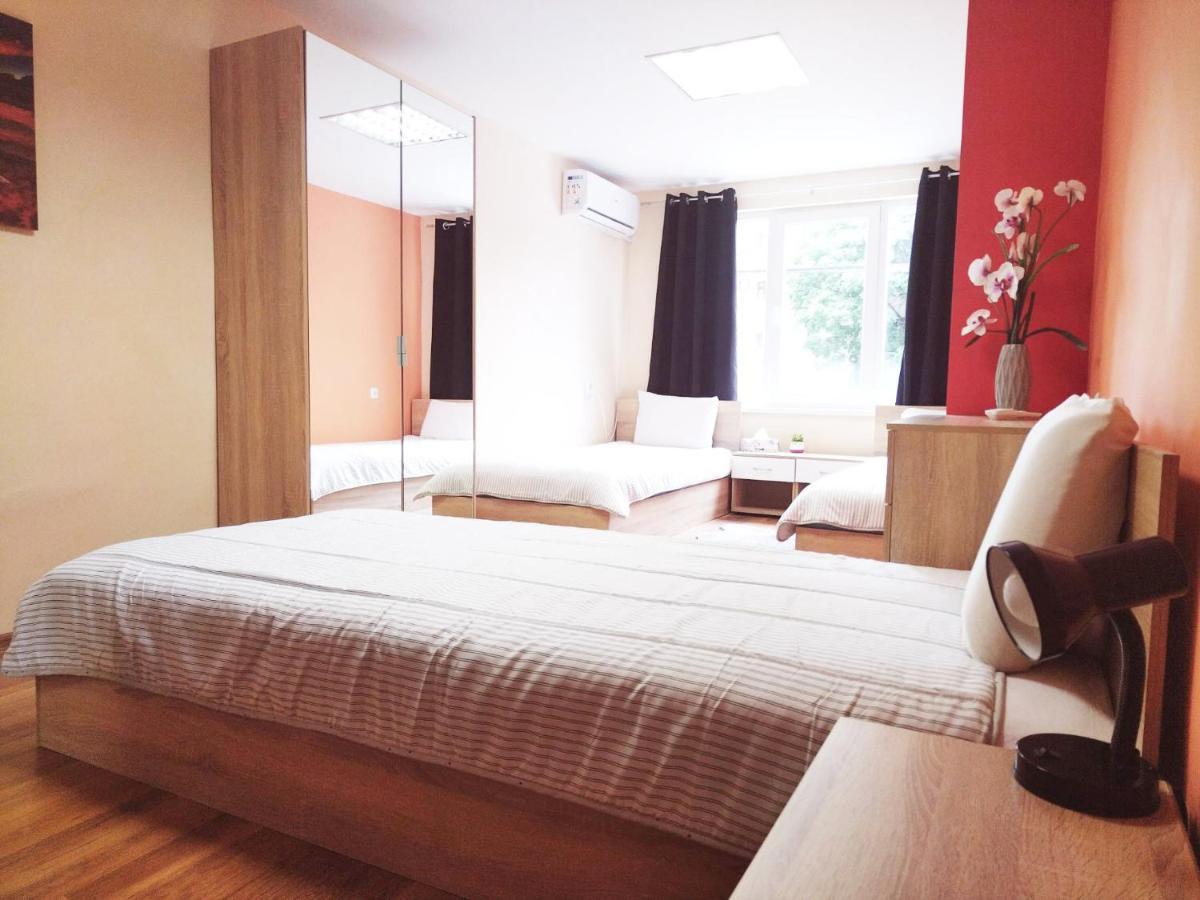 Roma Hostel Várna Kültér fotó