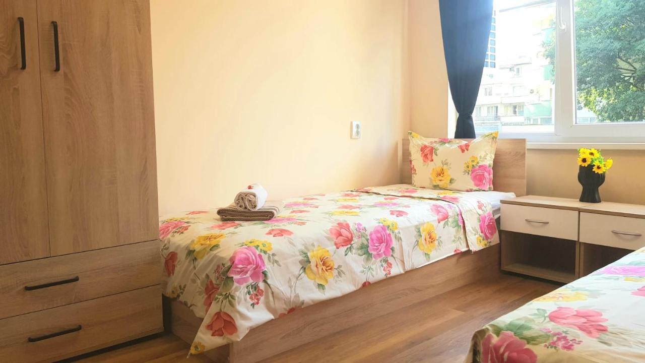 Roma Hostel Várna Kültér fotó