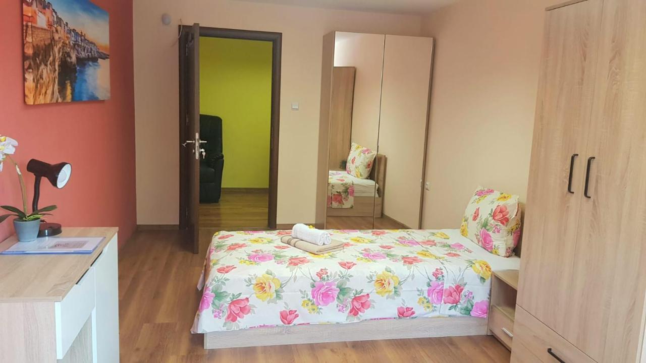 Roma Hostel Várna Kültér fotó