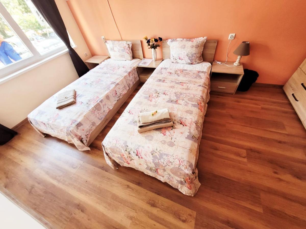 Roma Hostel Várna Kültér fotó